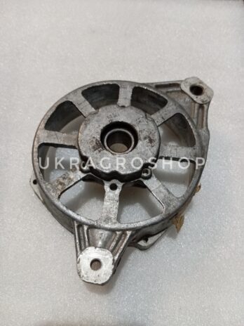 Кришка генератора передня ЗІЛ, ГАЗ-53 Г250-3701400